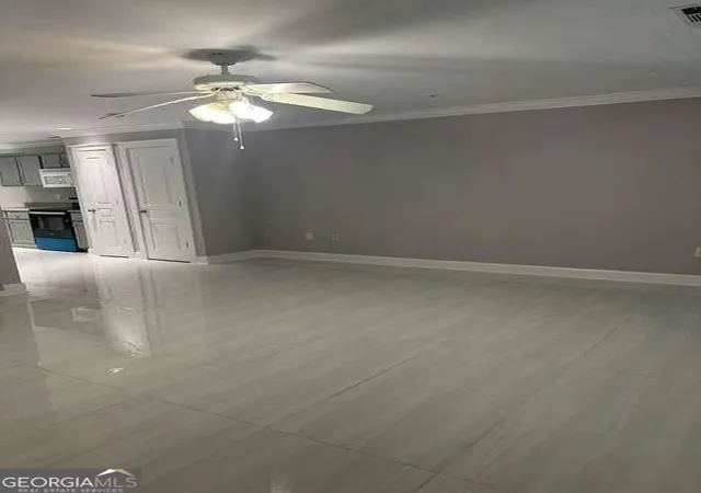 3rd image of 490 Barnett Shoals Rd #301, Athens, GA 30605 | MLS# 10819108