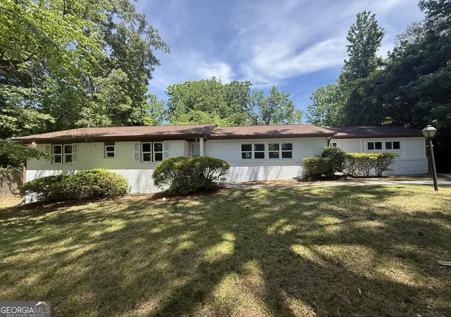 1st image of 3293 Valleydale Dr Sw, Atlanta, GA 30311 | MLS# 10727996