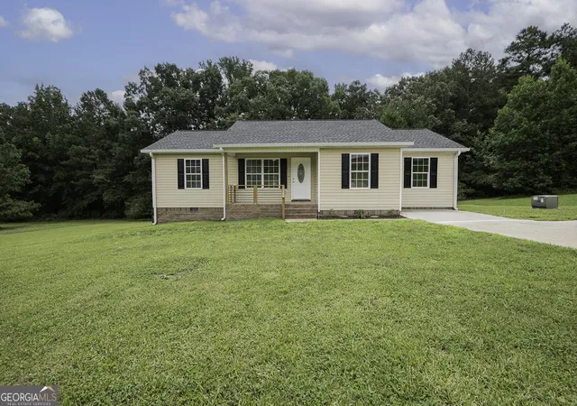 Photo 1 of Single family home for sale at 207 Millsap Rd, La Fayette, GA 30728 | MLS# 10808313 | Listing updated on 2026-08-01