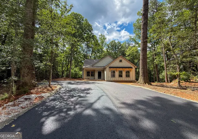 Homes for sale in Cleveland, GA | 32 Tanvor Trl, Cleveland, GA 30528 | MLS# 10802014