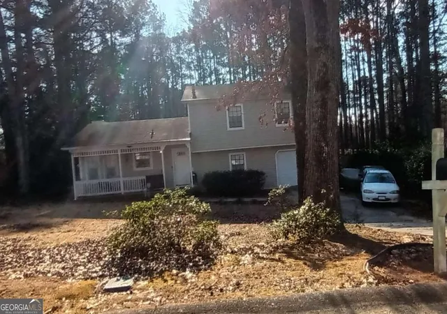 Photo 1 of Single family home for sale at 977 Leeward Ln, Jonesboro, GA 30238 | MLS# 10809672 | Listing updated on 2026-08-04
