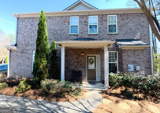 1st image of 3192 Brockenhurst Dr, Buford, GA 30519 | MLS# 10765750