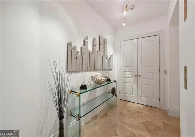 3rd image of 750 Park Ave Ne #6S, Atlanta, GA 30326 | MLS# 10716173