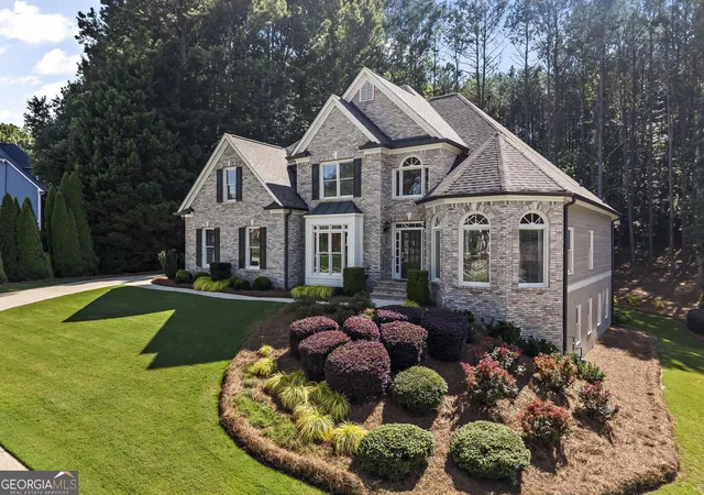 Photo 2 of Single family home for sale at 120 Creek Bank Dr, Acworth, GA 30101 | MLS# 10803073 | Listing updated on 2026-08-24