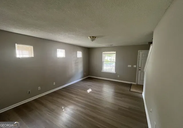 Photo 3 of Single family home for sale at 3385 Sable Chase Ln, South Fulton, GA 30349 | MLS# 10835085 | Listing updated on 2026-10-02
