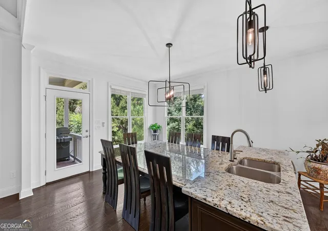 Photo 4 of Single family home for sale at 3130 Caney Ests Pl, Cumming, GA 30041 | MLS# 10828467 | Listing updated on 2026-08-19