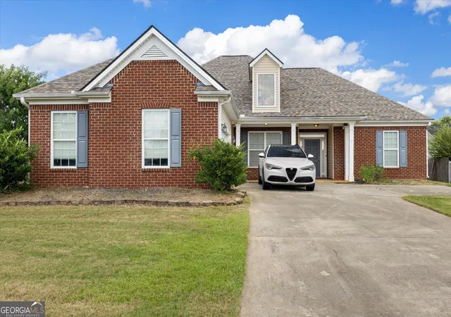 Homes for sale in Byron, GA | 113 Christopher Dr, Byron, GA 31008 | MLS# 10788045