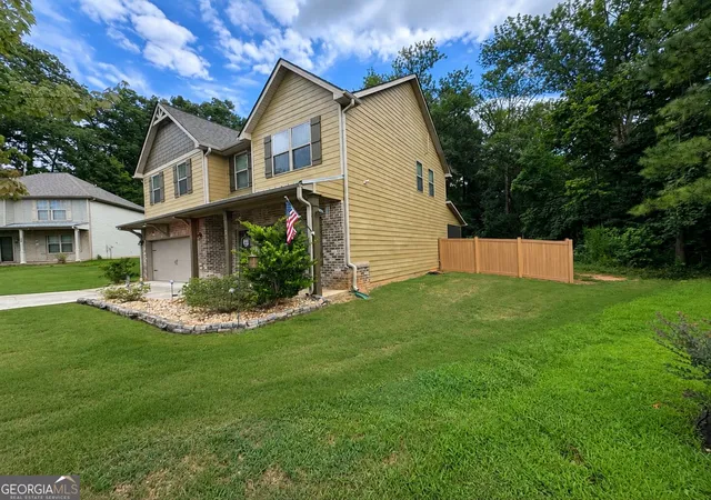 5th image of 896 Crescent Ln, Griffin, GA 30224 | MLS# 10827019