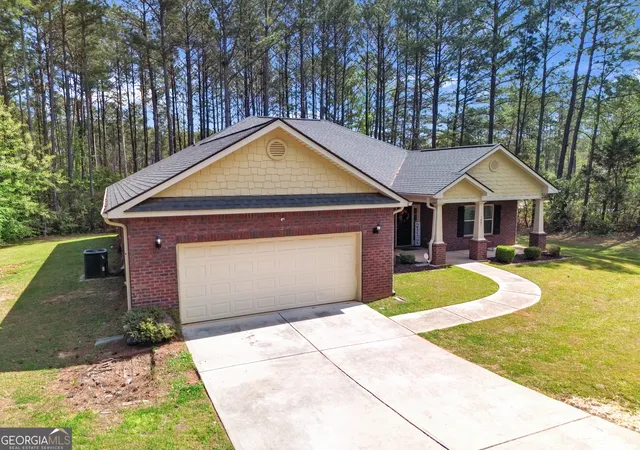 2nd image of 1007 Yorkshire Dr, Griffin, GA 30223 | MLS# 10722748