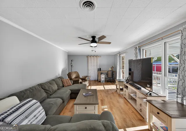 Photo 4 of Single family home for sale at 3460 Maynard Cir, Gainesville, GA 30506 | MLS# 10716391 | Listing updated on 2026-10-18
