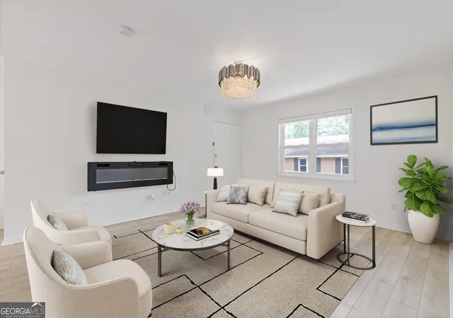 4th image of 3510 Roswell Rd Nw #APT C2, Atlanta, GA 30305 | MLS# 10769462