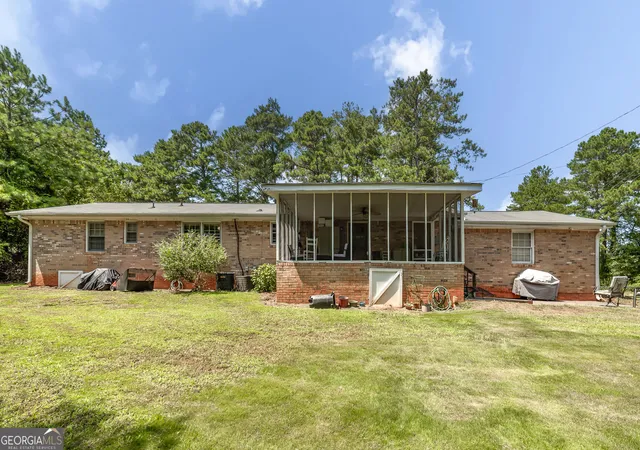 5th image of 2450 Mcgarity Rd, Mcdonough, GA 30252 | MLS# 10832272