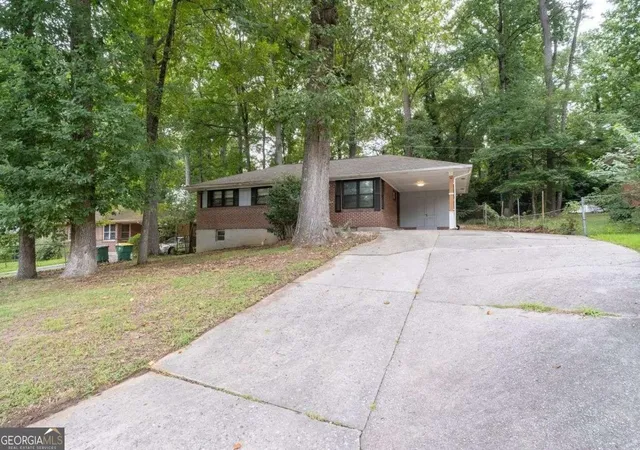 Photo 1 of Single family home for sale at 4642 Bartlett Rd, Forest Park, GA 30297 | MLS# 10814109 | Listing updated on 2026-08-11