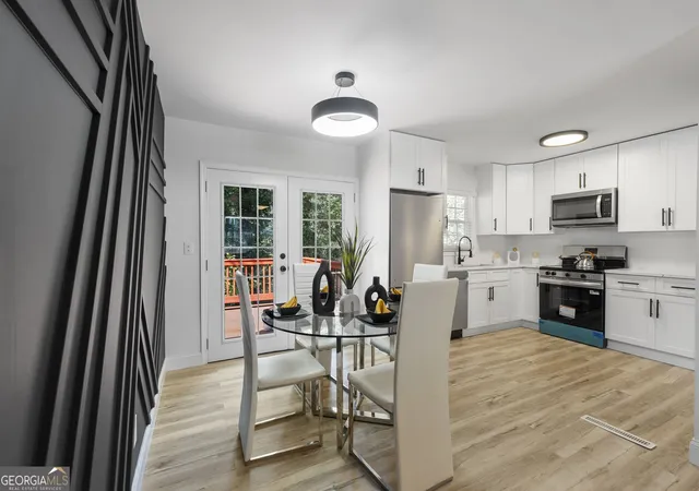 Photo 2 of Single family home for sale at 1969 Valley Ridge Dr Sw, Atlanta, GA 30331 | MLS# 10804028 | Listing updated on 2026-09-15