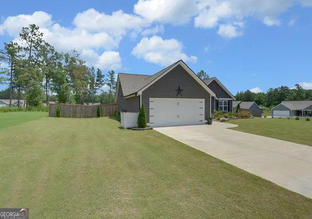 2nd image of 155 Joseph Ln, Hartwell, GA 30643 | MLS# 10789617