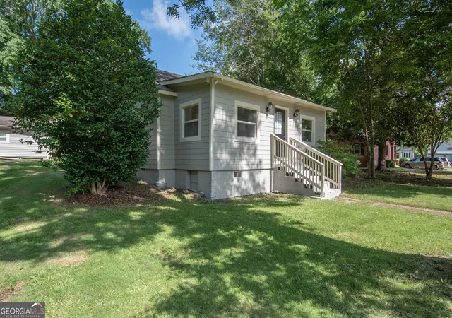Homes for sale in Hogansville, GA | 105 Poplar St, Hogansville, GA 30230 | MLS# 10650884
