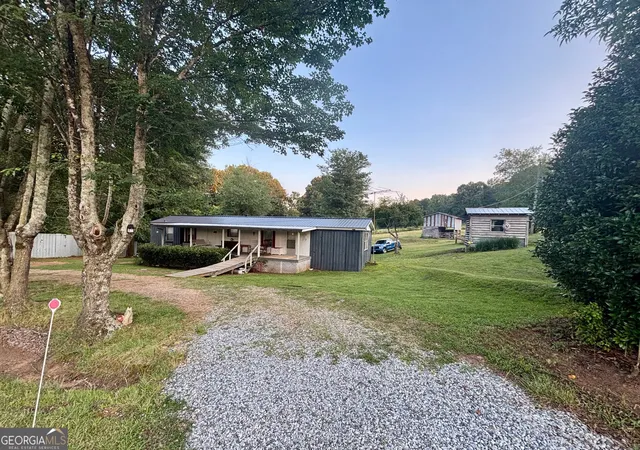 Homes for sale in Homer, GA | 716 Hawkins Rd, Homer, GA 30547 | MLS# 10793011