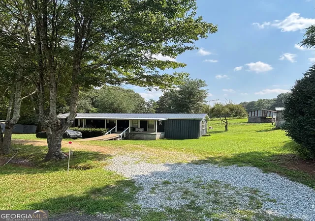 Photo 3 of Manufactured home for sale at 716 Hawkins Rd, Homer, GA 30547 | MLS# 10793011 | Listing updated on 2026-09-15