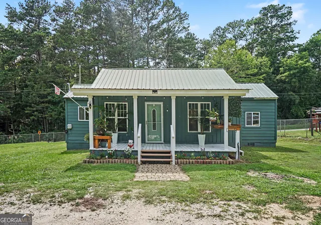 1st image of 2355 Lucas Dr Ne, Conyers, GA 30012 | MLS# 10786217
