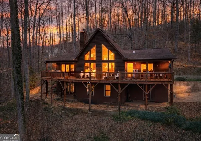 Photo 1 of Single family home for sale at 575 Carolina Springs Ln, Franklin, NC 28734 | MLS# 10773591 | Listing updated on 2026-06-11