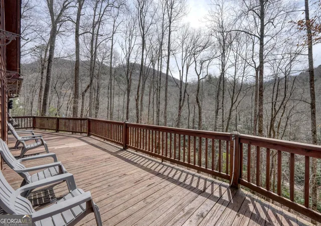 Photo 4 of Single family home for sale at 575 Carolina Springs Ln, Franklin, NC 28734 | MLS# 10773591 | Listing updated on 2026-09-20