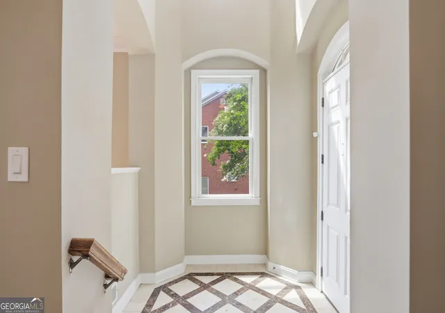 Photo 4 of Townhouse for sale at 3011 Riverstone Trl #8, Atlanta, GA 30339 | MLS# 10821865 | Listing updated on 2026-10-26