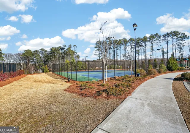 Homes for sale in Fairburn, GA | 930 Sly Fox Run, Fairburn, GA 30213 | MLS# 10798478