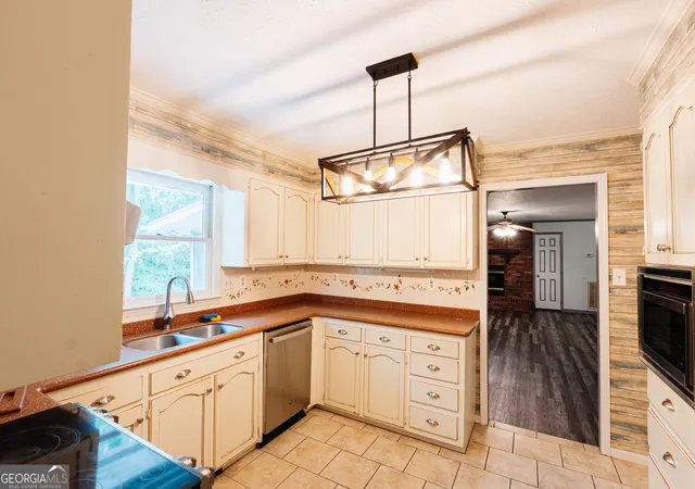 Homes for sale in Milledgeville, GA | 139 Cords Bridge Rd Ne, Milledgeville, GA 31061 | MLS# 10766536