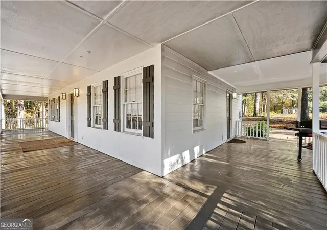 Photo 3 of Sale Pending at 686 Dailey Mill Rd, Mcdonough, GA 30253 | MLS# 10782829 | Listing updated on 2026-09-04