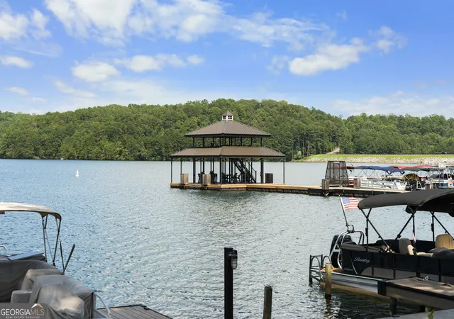 Photo 4 of Single family home for sale at 184 Cherokee Dr S, Waleska, GA 30183 | MLS# 10815016 | Listing updated on 2026-09-01