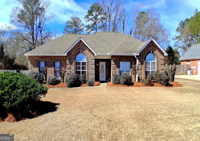 Homes for sale in Kathleen, GA | 204 Mitculler Ct, Kathleen, GA 31047 | MLS# 10695846