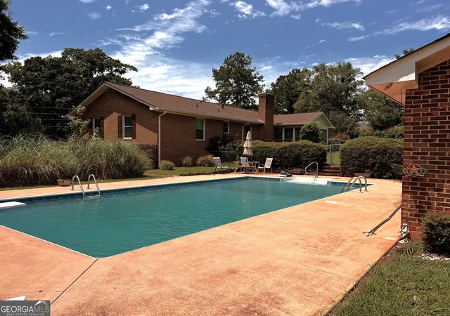 3rd image of 105 Olympia Dr, Thomaston, GA 30286 | MLS# 10814602