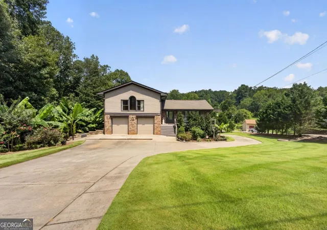 1st image of 43 Bailey Dr Sw, Lilburn, GA 30047 | MLS# 10819242