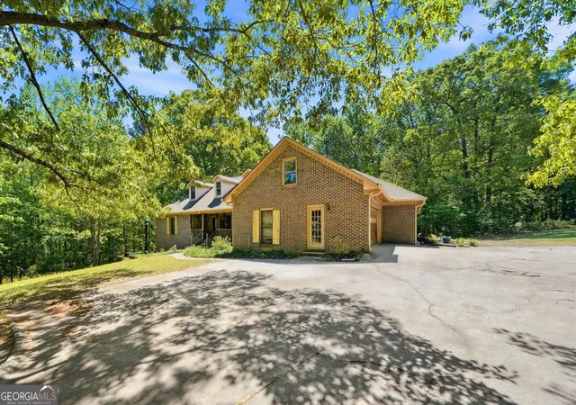 Photo 3 of Single family home for sale at 2737 John Petree Rd, Powder Springs, GA 30127 | MLS# 10739862 | Listing updated on 2026-09-07