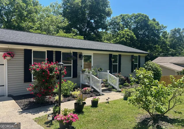Photo 1 of Single family home for sale at 391 Oak Tree Rd, Ringgold, GA 30736 | MLS# 10661767 | Listing updated on 2026-07-24