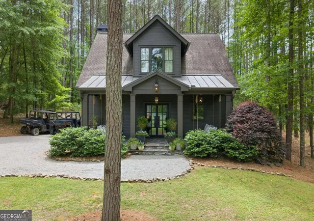 1st image of 931 Blalock Lakes Dr, Newnan, GA 30263 | MLS# 10803560