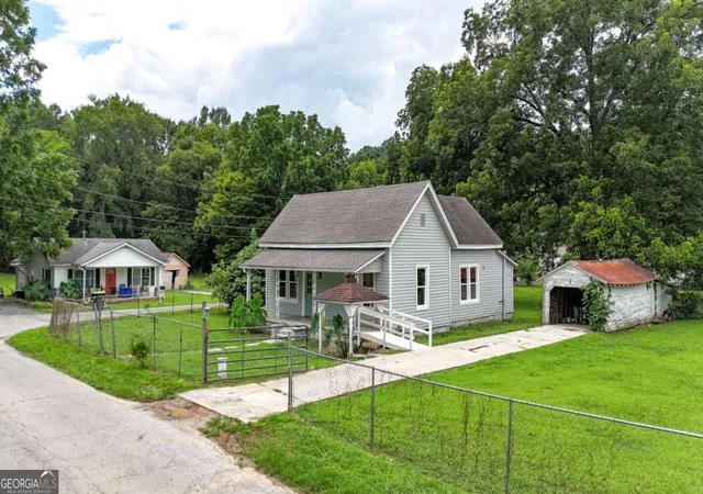 4th image of 227 Newcomb St, Rockmart, GA 30153 | MLS# 10808028