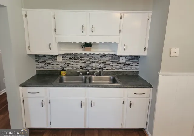 Photo 3 of Single family home for sale at 118 Meadows Ct, Hiram, GA 30141 | MLS# 10794543 | Listing updated on 2026-09-11