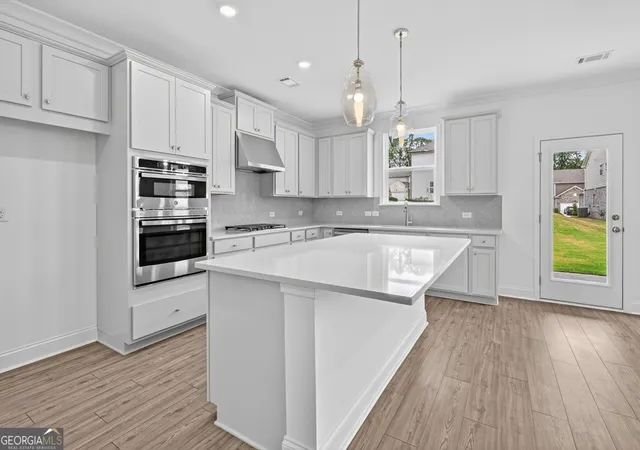 Photo 3 of Sale Pending at 1683 Caldwell Bnd Ln, Dacula, GA 30019 | MLS# 10683321 | Listing updated on 2026-09-30