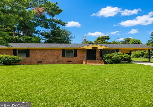 Photo 1 of Single family home for sale at 187 Upson St Ne, Pelham, GA 31779 | MLS# 10816718 | Listing updated on 2026-09-17