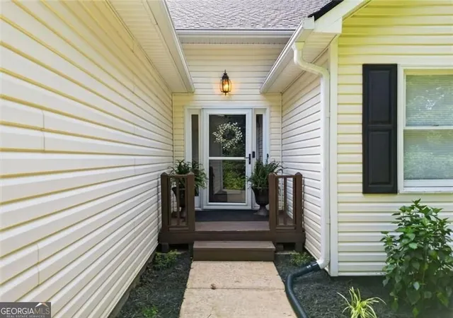Photo 2 of Single family home for sale at 285 Hidden Branches Trl, Canton, GA 30115 | MLS# 10833185 | Listing updated on 2026-08-26