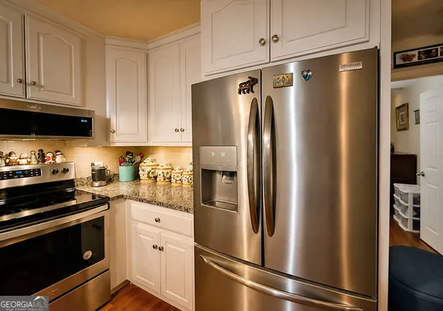 Photo 3 of Single family home for sale at 26 Chief Ln, Hartwell, GA 30643 | MLS# 10790469 | Listing updated on 2026-09-09