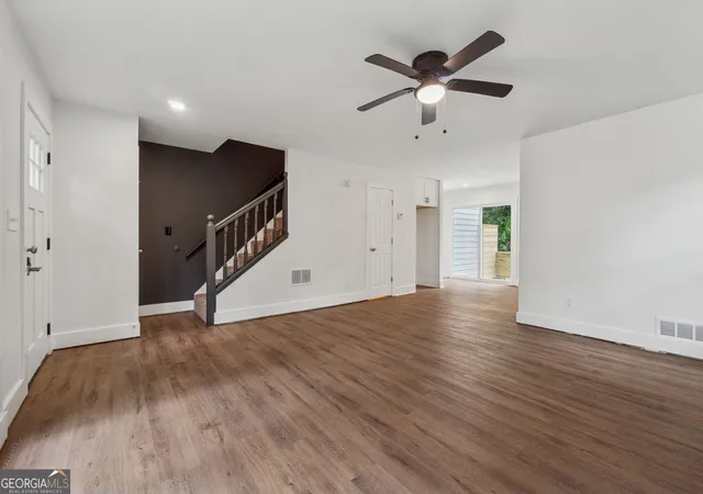 Photo 3 of Sale Pending at 2780 Northwood Court Court Sw, Marietta, GA 30060 | MLS# 10548489 | Listing updated on 2025-11-16