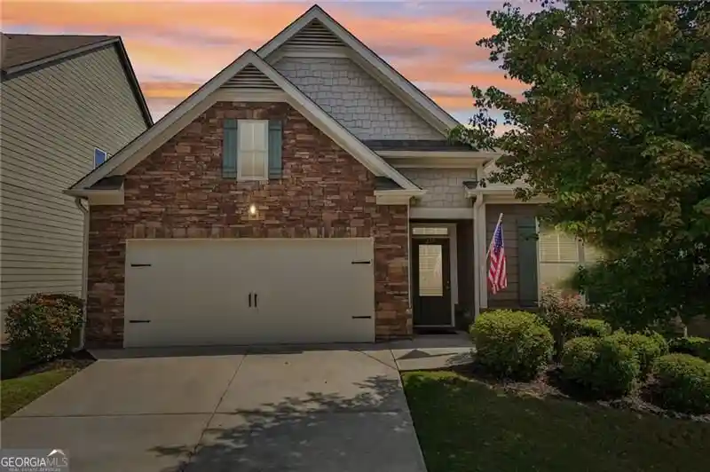Photo 1 of Single family home for sale at 279 Orchard Trl, Canton, GA 30115 | MLS# 10867292 | Listing updated on 2026-10-19