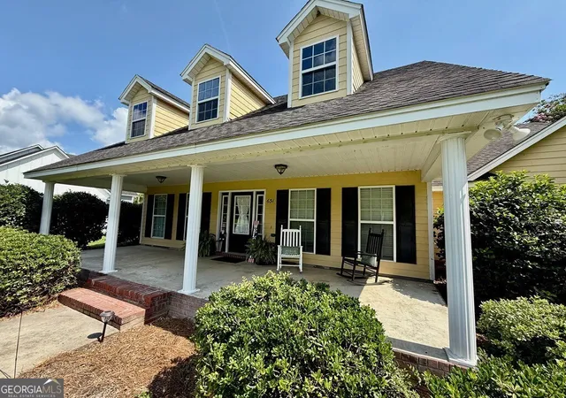 Photo 3 of Single family home for sale at 631 Patterson St, Sparks, GA 31647 | MLS# 10822674 | Listing updated on 2026-09-21