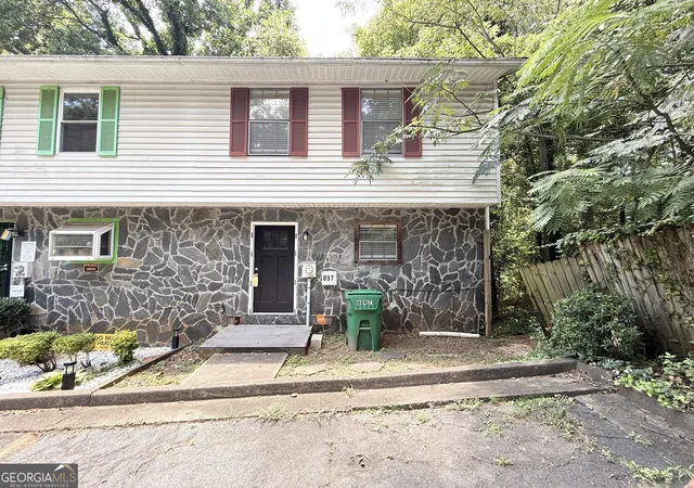 1st image of 897 S Indian Creek Dr, Stone Mountain, GA 30083 | MLS# 10801505