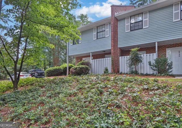 2nd image of 6070 Wintergreen Rd, Norcross, GA 30093 | MLS# 10825533