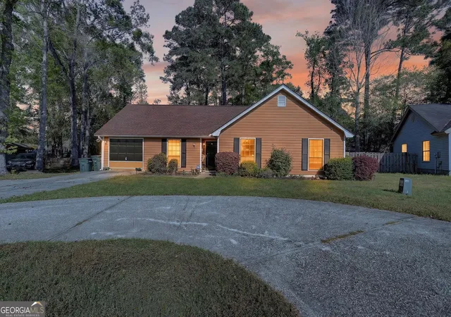 Photo 2 of Single family home for sale at 6 N Nicholson Cir, Savannah, GA 31419 | MLS# 10793279 | Listing updated on 2026-07-09