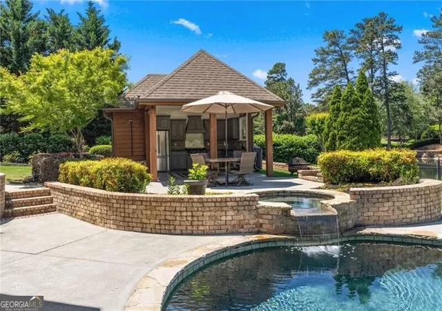 4th image of 2725 Drayton Hall Dr, Buford, GA 30519 | MLS# 10758701