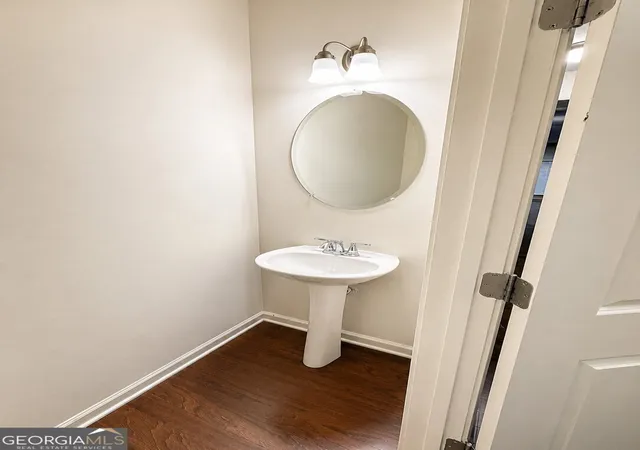 3rd image of 4164 Alden Park Dr, Decatur, GA 30035 | MLS# 10790506